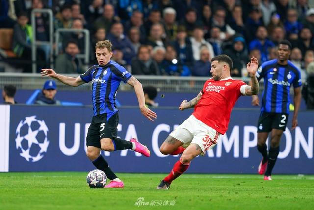 德甲半场：布兰特破门，吉拉西倒地未判点，多特1-0霍芬海姆